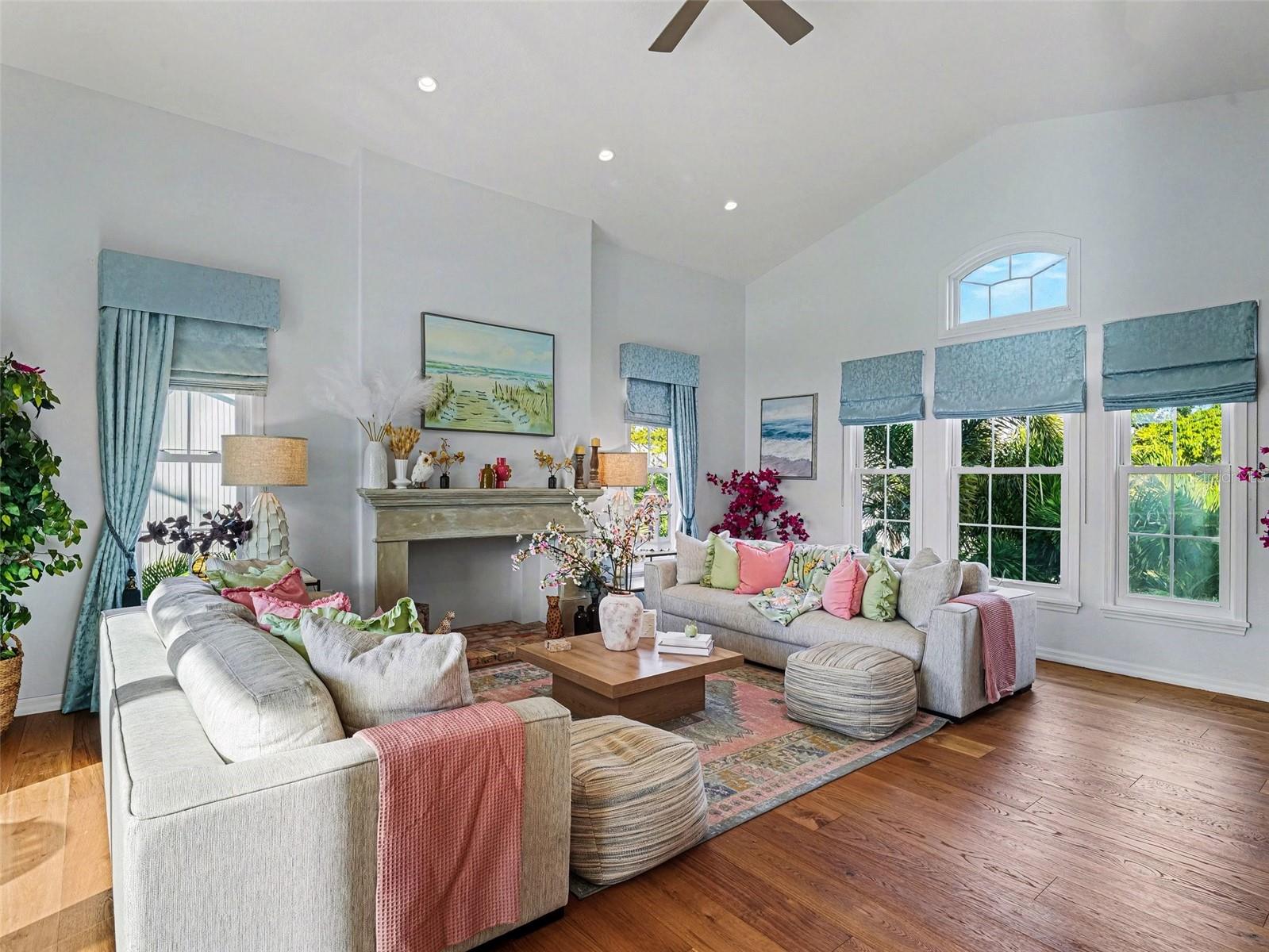 COCONUT BAYOU - Residential