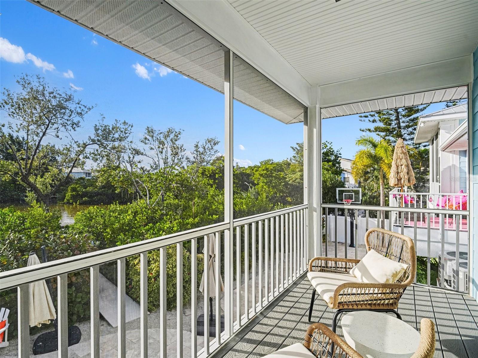 COCONUT BAYOU - Residential