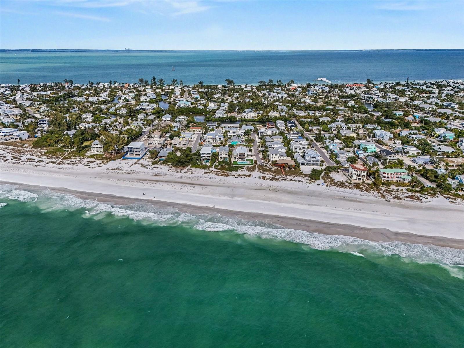 COCONUT BAYOU - Residential