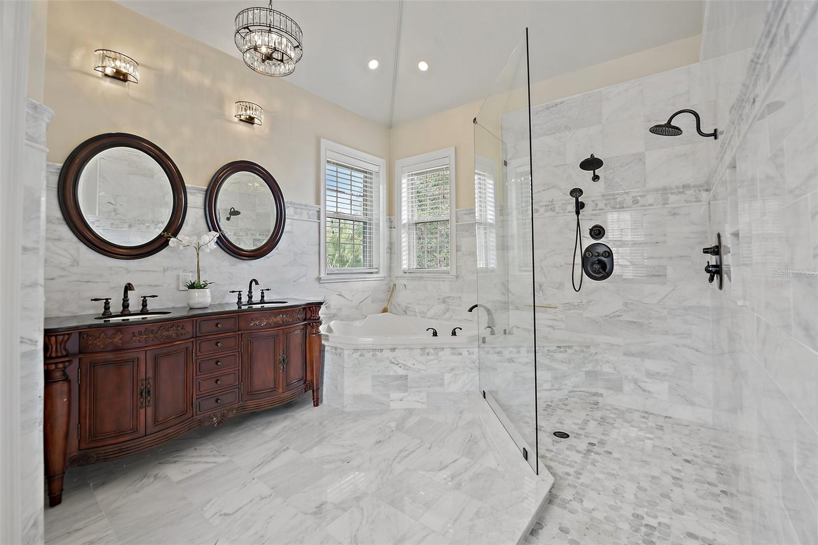 FOREST LAKES PH 02 - Residential