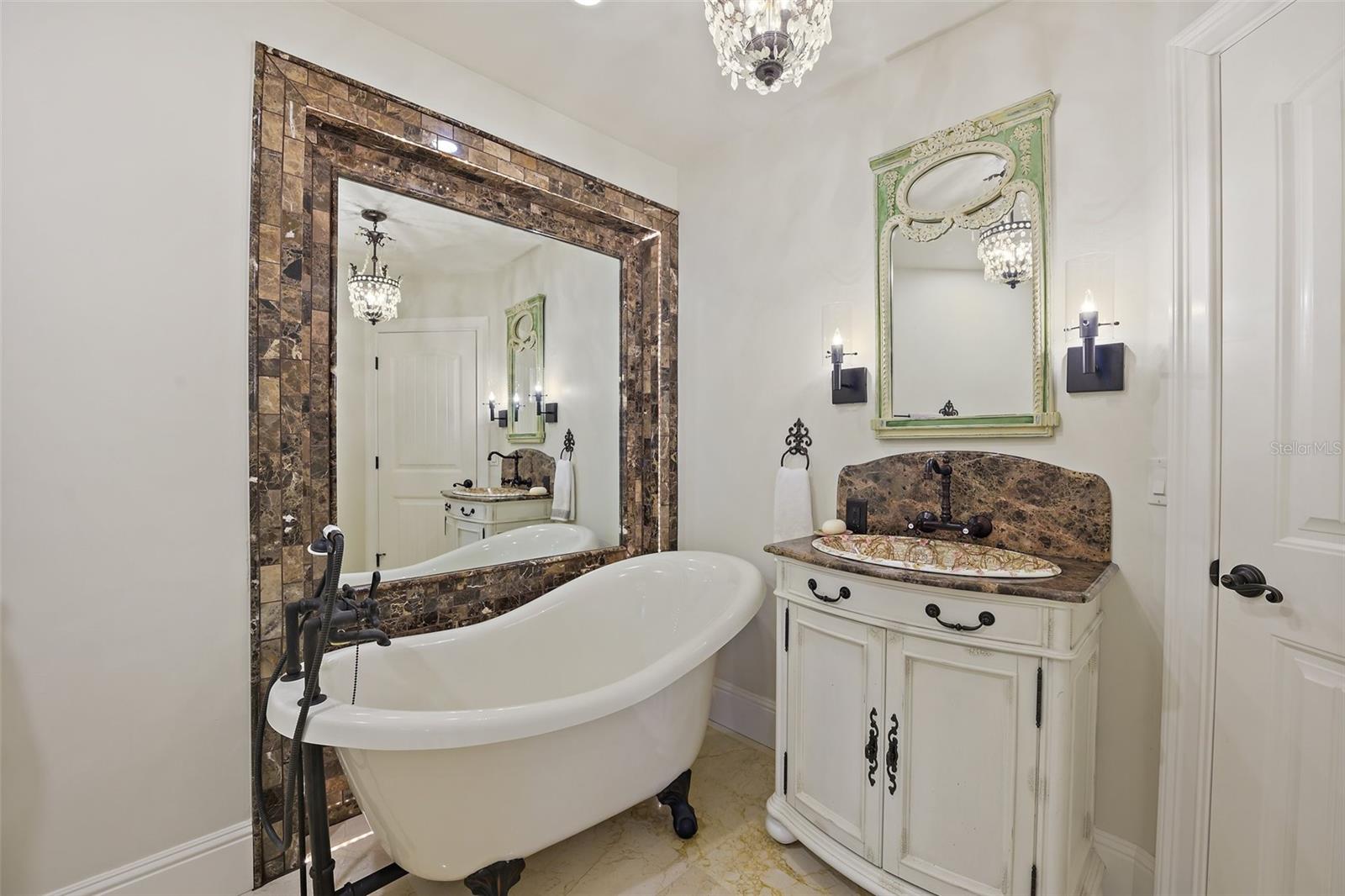 FOREST LAKES PH 02 - Residential