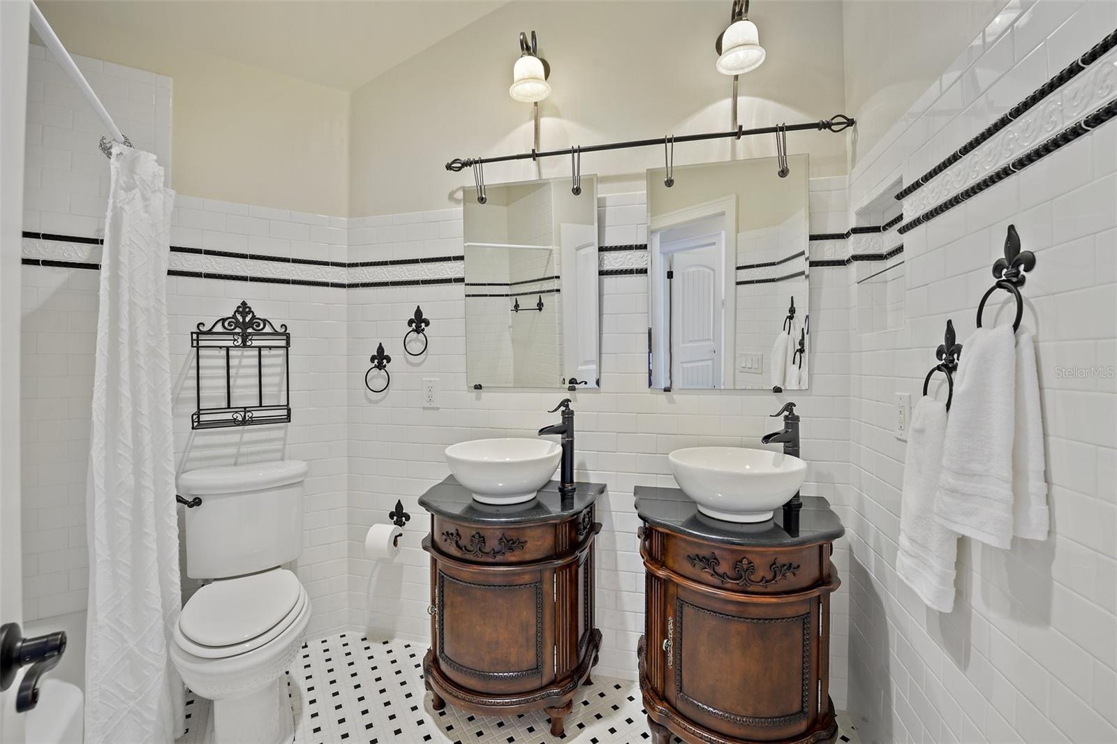 FOREST LAKES PH 02 - Residential