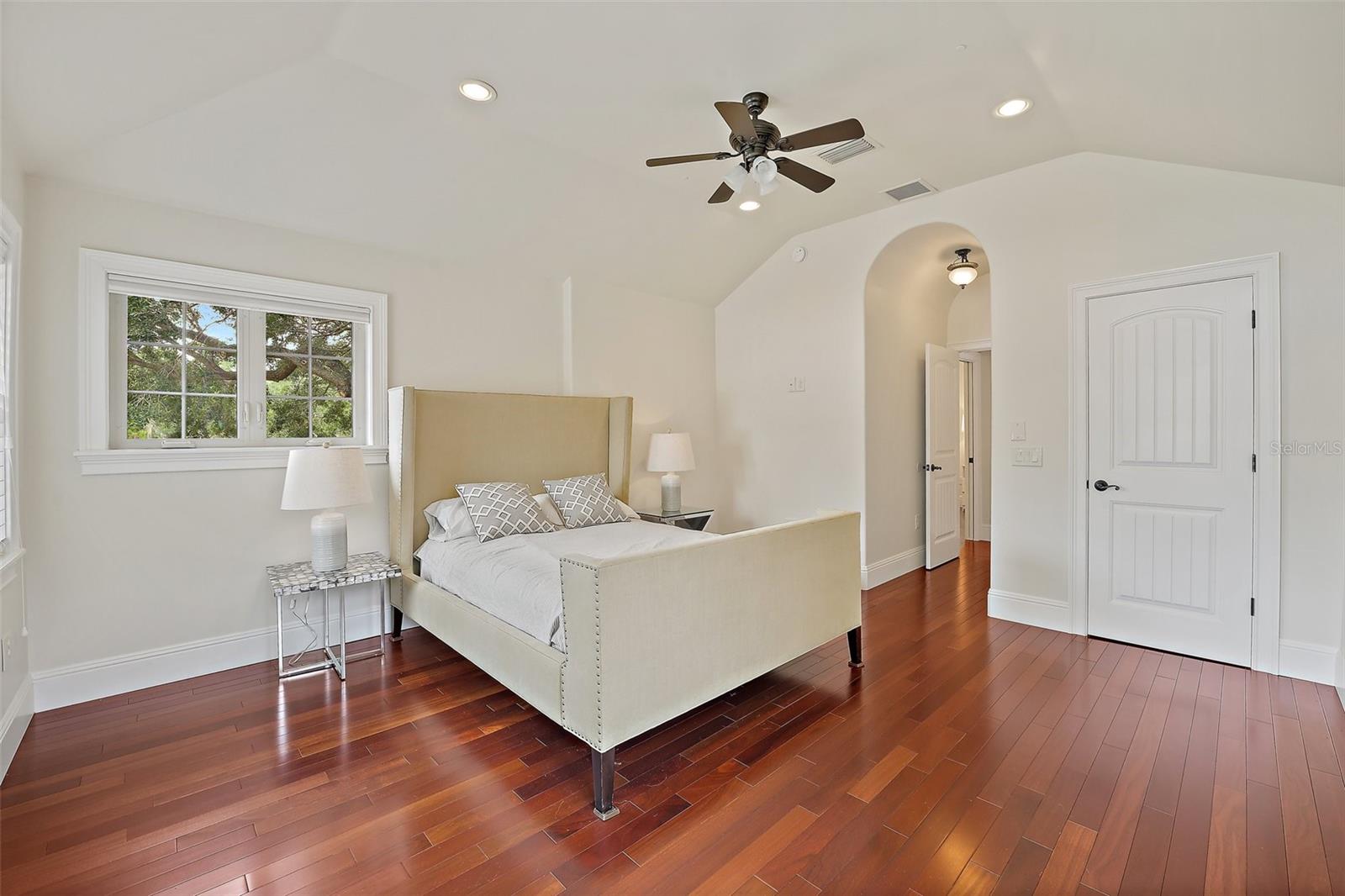 FOREST LAKES PH 02 - Residential