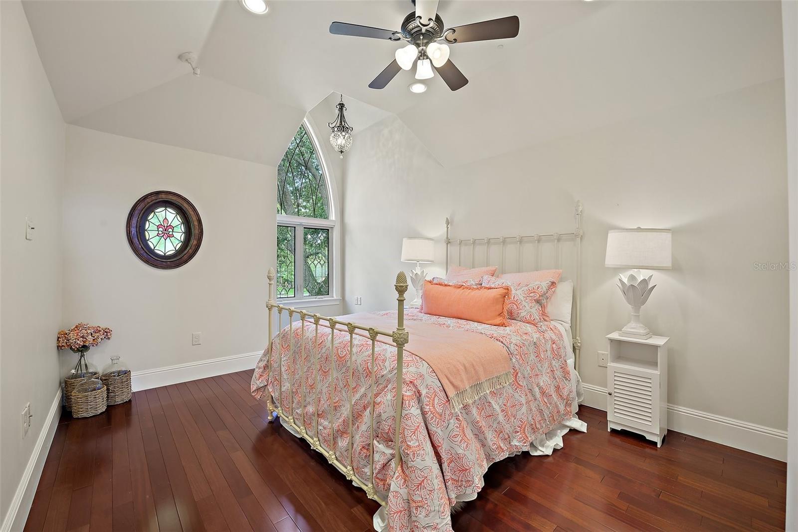 FOREST LAKES PH 02 - Residential