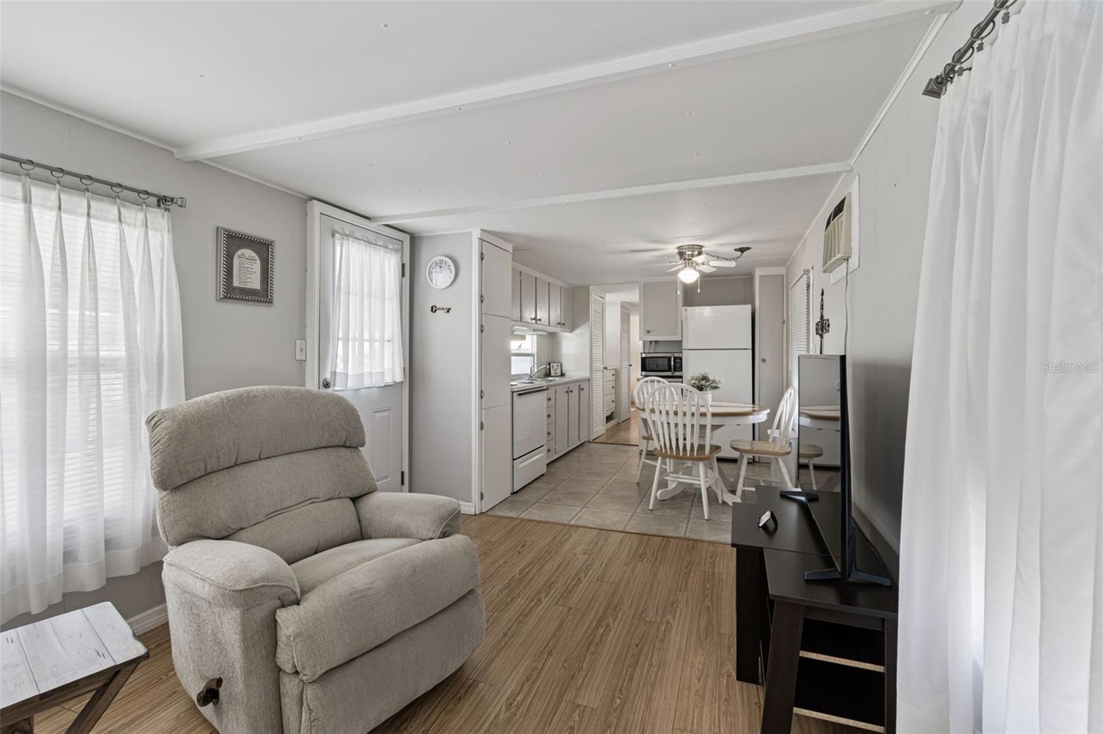 MIDWAY TRAILER COURT UNREC - Residential