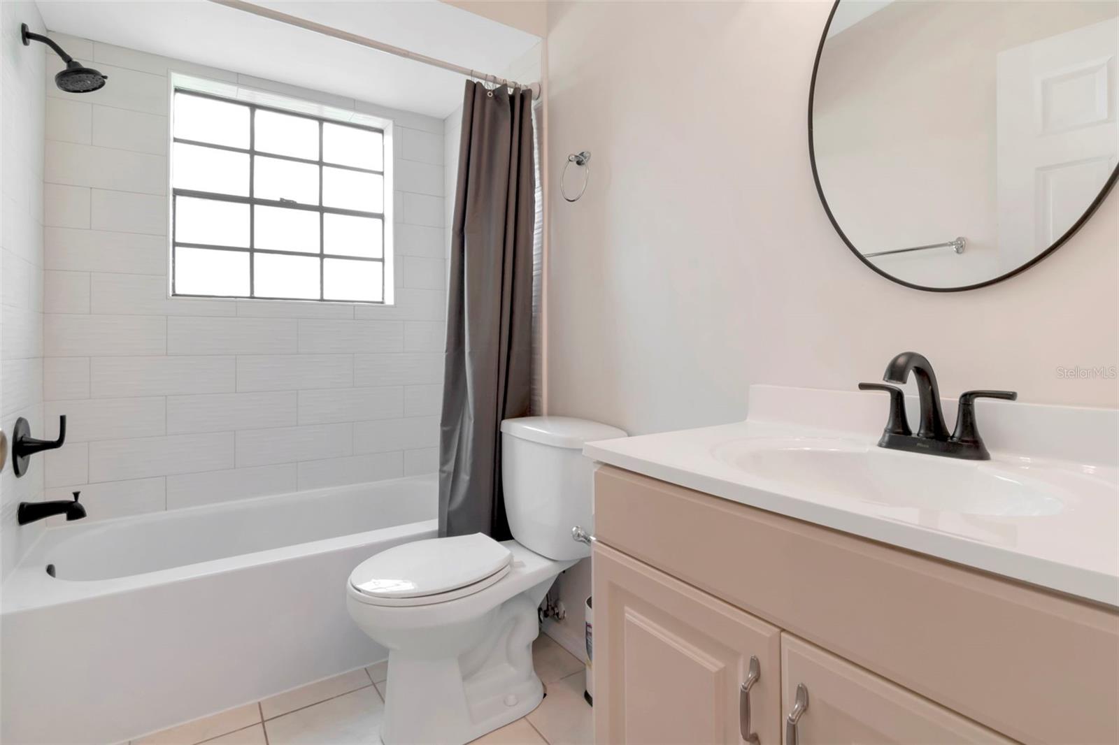 BRENTWOOD PARK - Residential