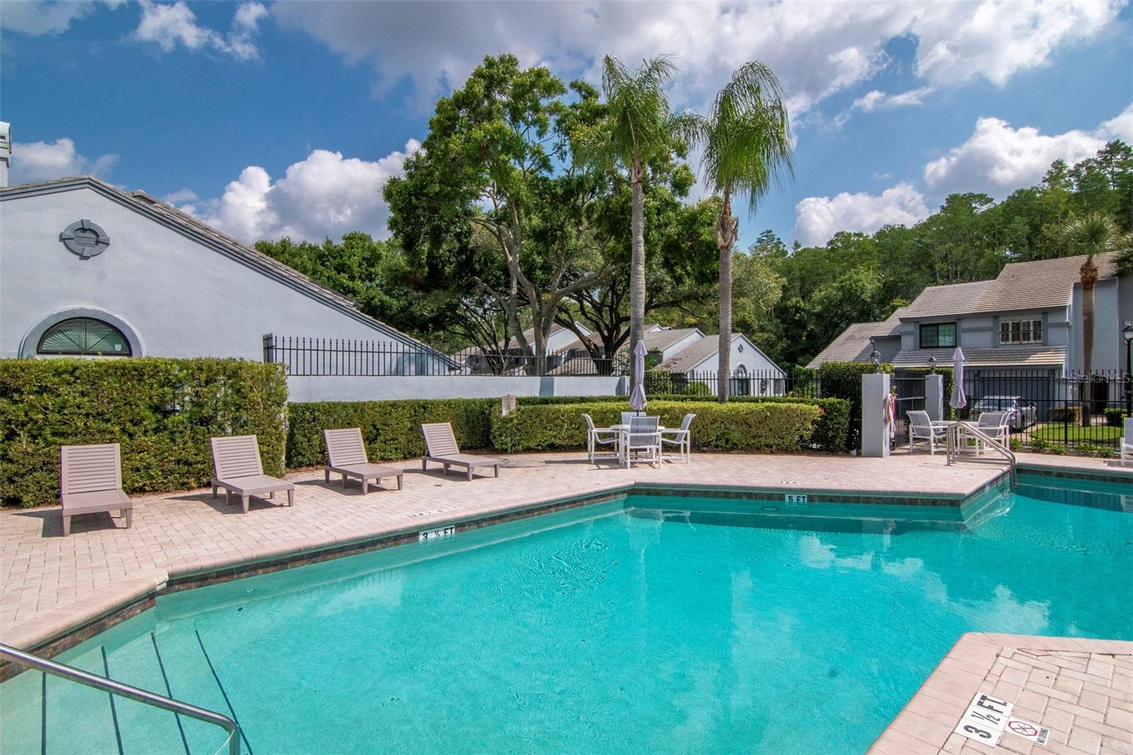 BRENTWOOD PARK - Residential