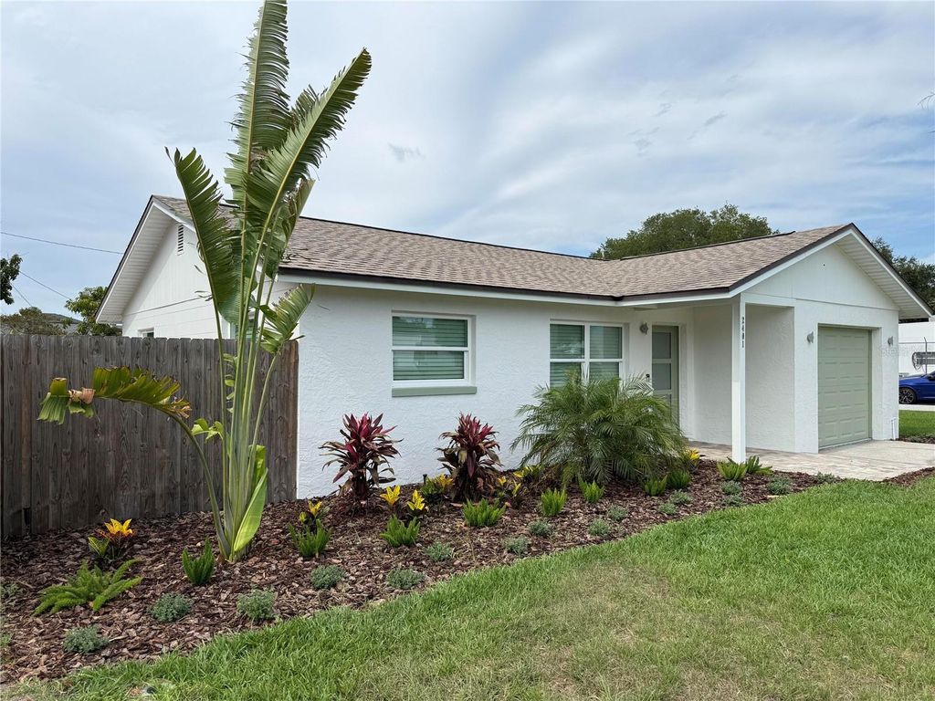 Photo of 2401 16th Avenue N, St Petersburg, FL 33713 (MLS # O6406243)