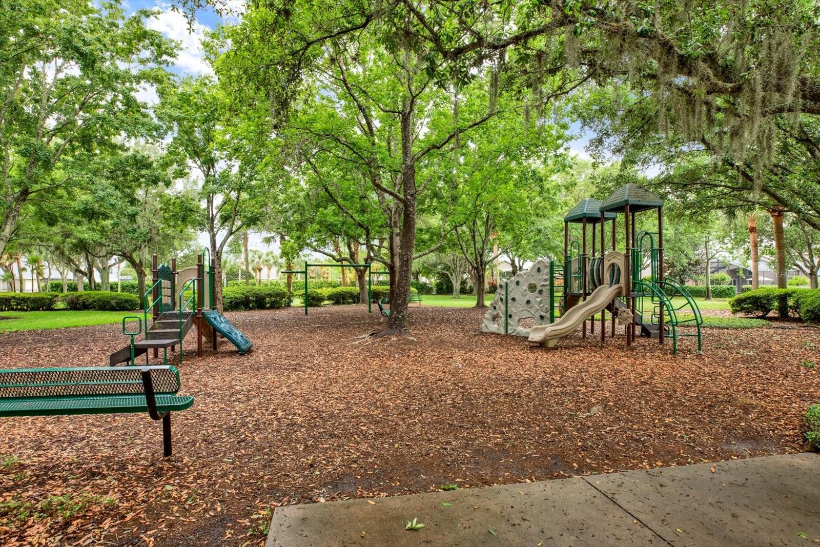 FOX WOOD PH 03 - Residential