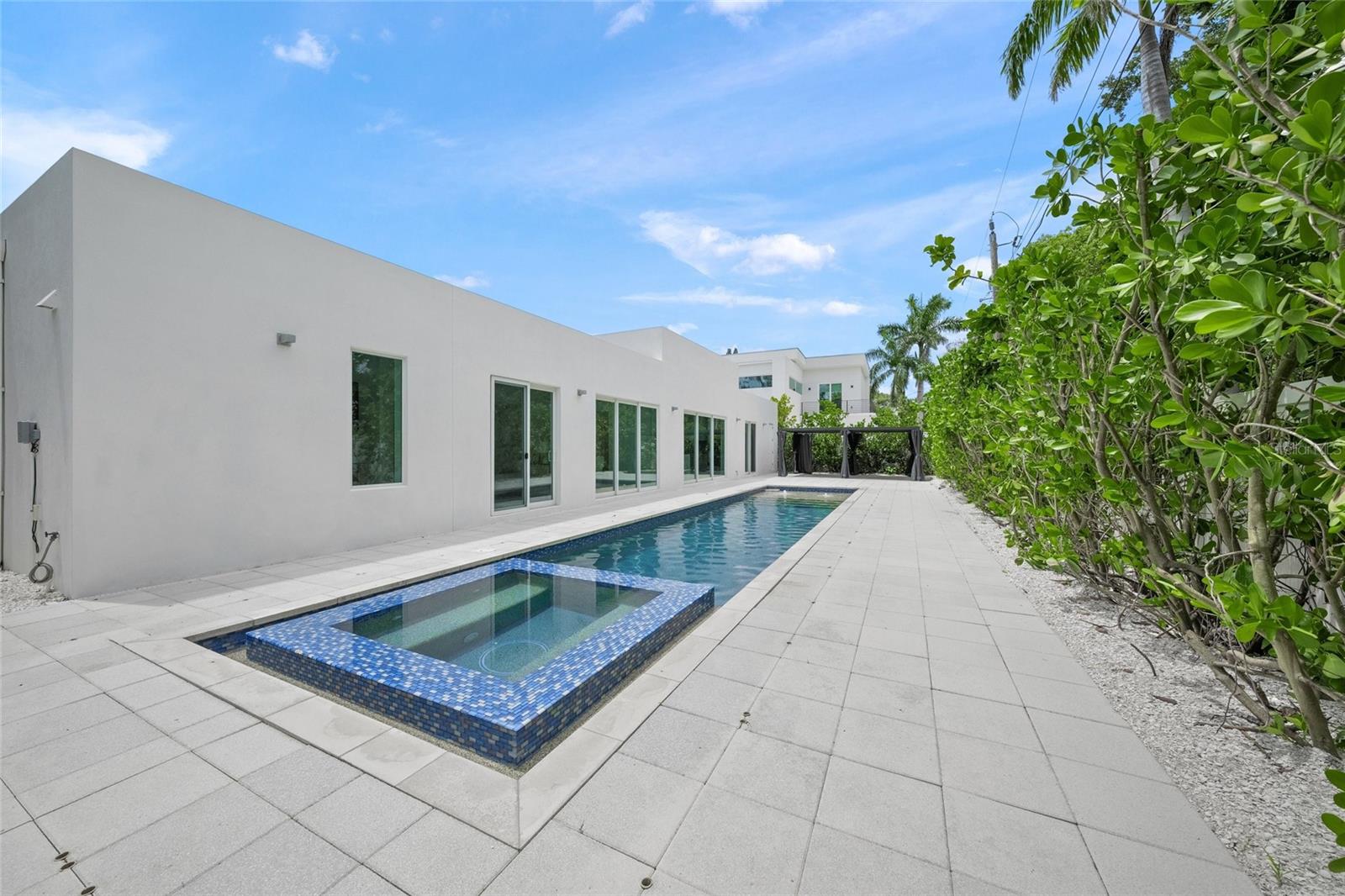 0079 - DESOTO TERRACE - Residential