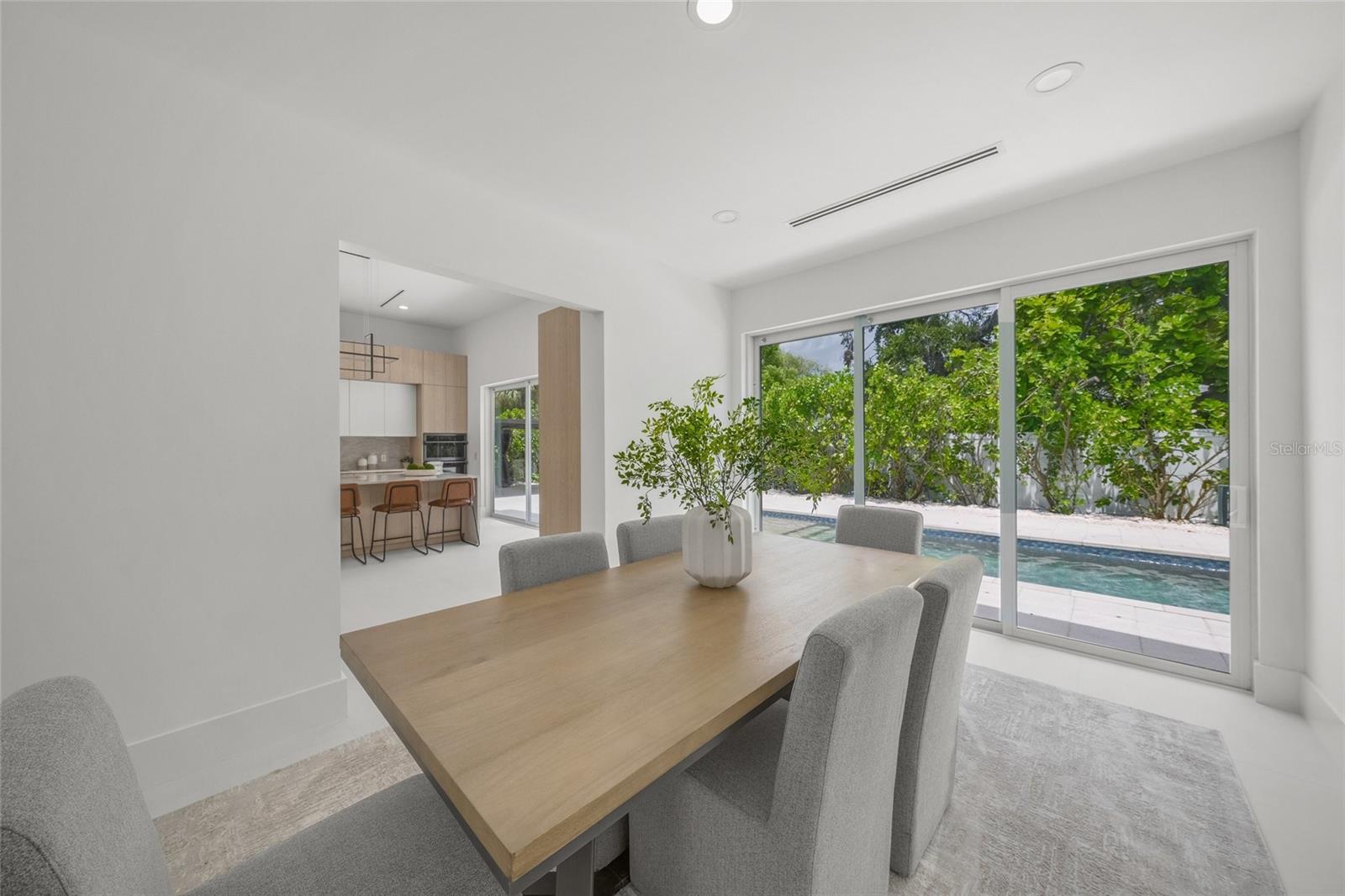 0079 - DESOTO TERRACE - Residential