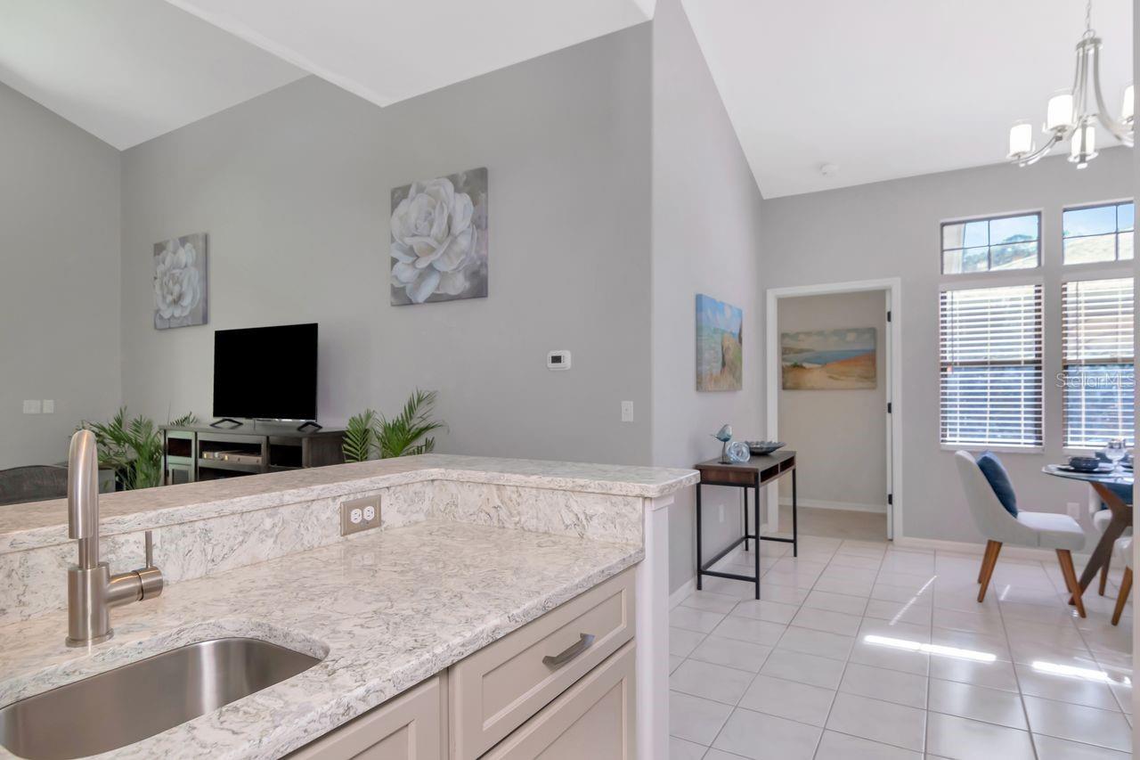 FIELDSTONE VILLAGE AT WOODFIELD - Residential