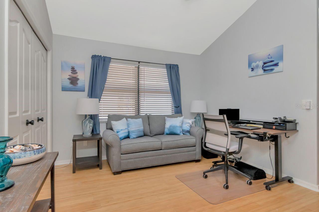 FIELDSTONE VILLAGE AT WOODFIELD - Residential