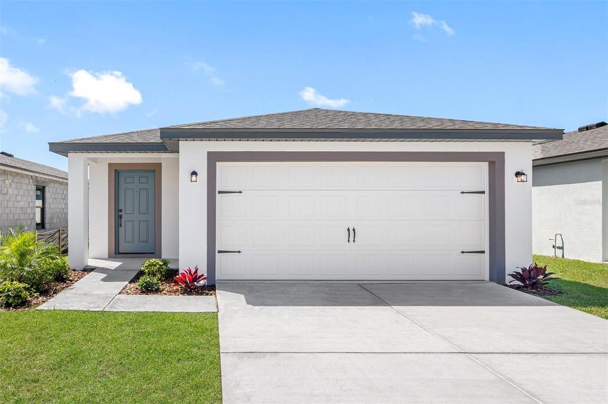 The Anclote floor plan truly strikes the perfect balance between comfort and convenience! Is open concept design is perfect for those who love who love to entertain while also providing a cozy space for daily living. The modern touches, like the stainless-steel appliances included in the CompleteHome package that give the homes a contemporary vibe. Whether you're unwinding at home or enjoying the vibrant local scene, the Anclote is designed to deliver the best of both worlds.