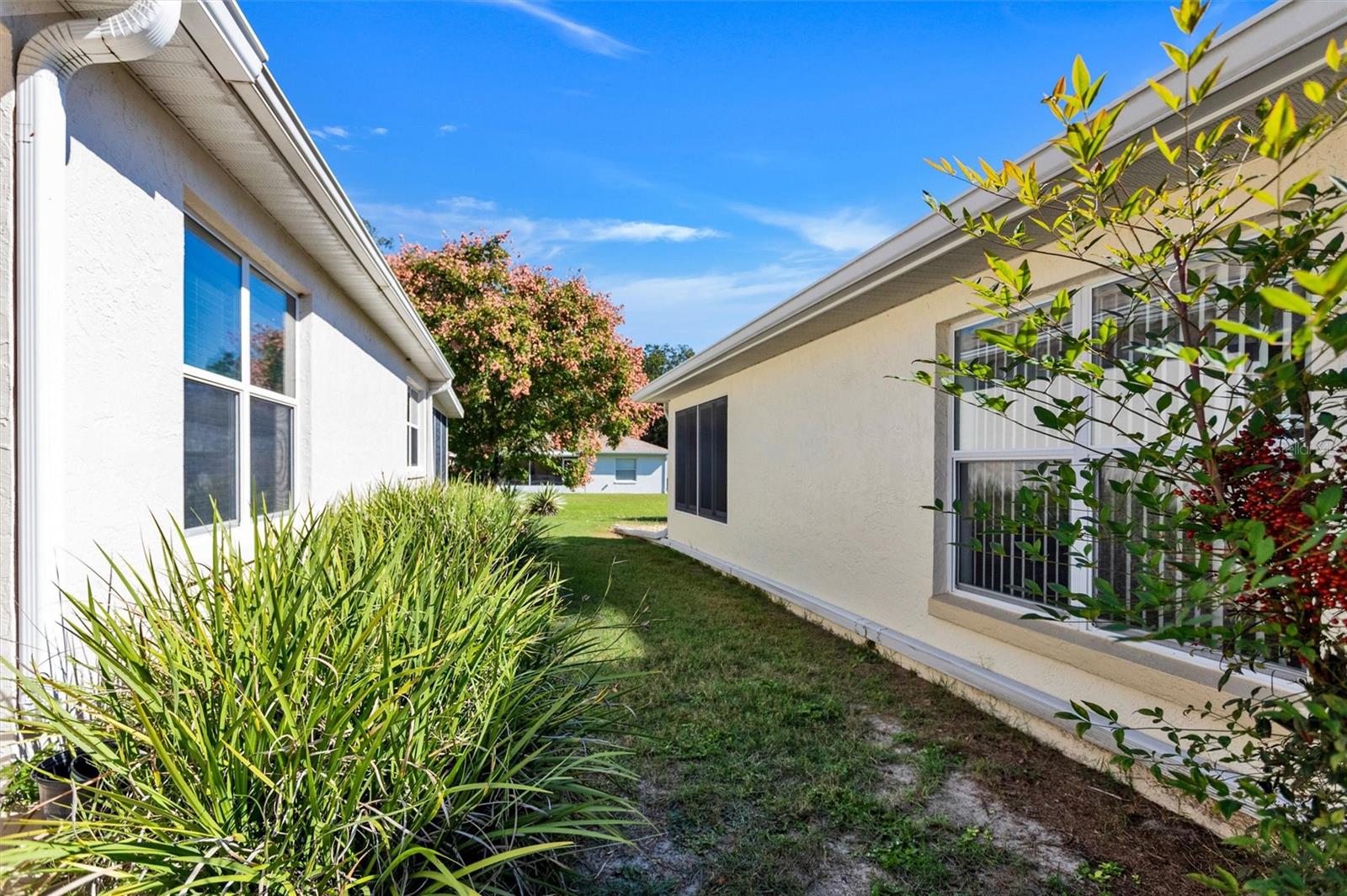 ON TOP OF THE WORLD - Residential