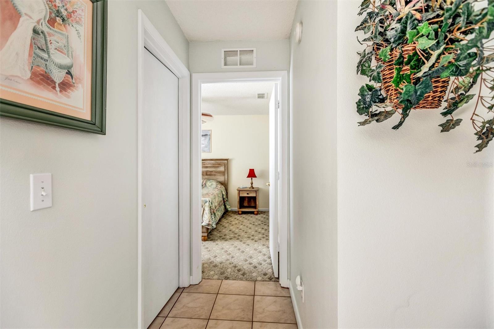 ON TOP OF THE WORLD - Residential