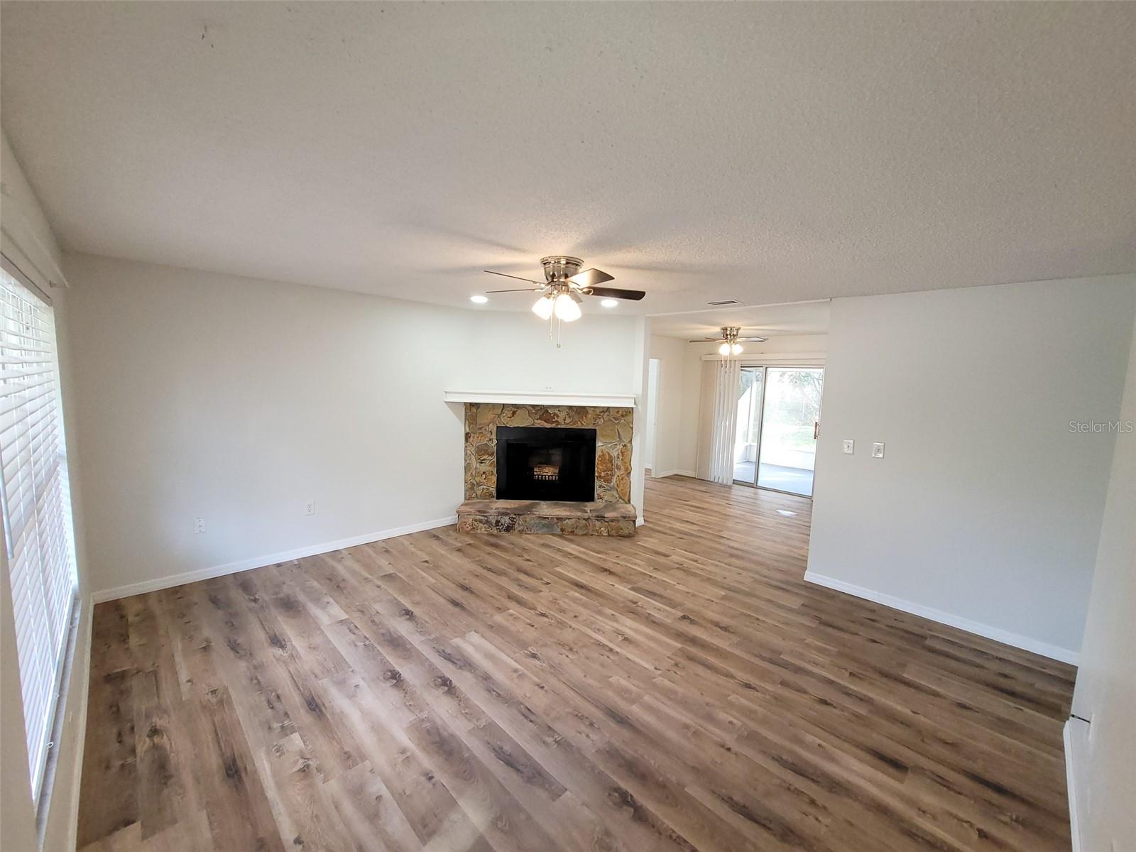 OCALA OAKS UN 01 - Residential