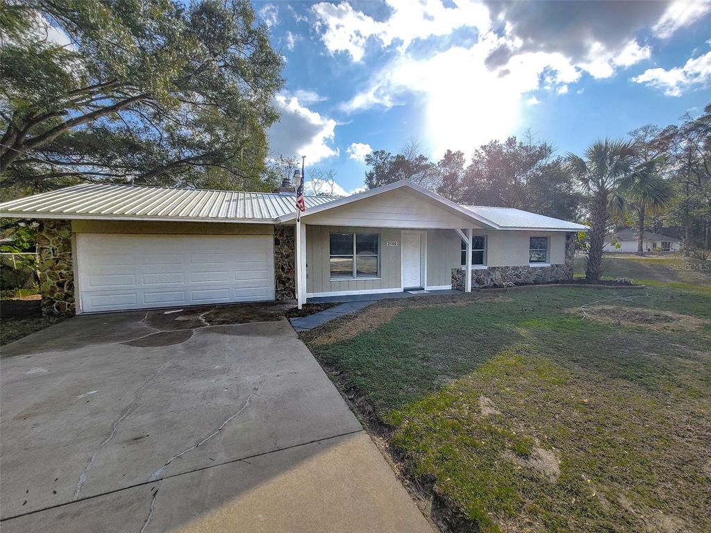 Photo of 2160 NE 36th Street, Ocala, FL 34479 (MLS # O6374773)
