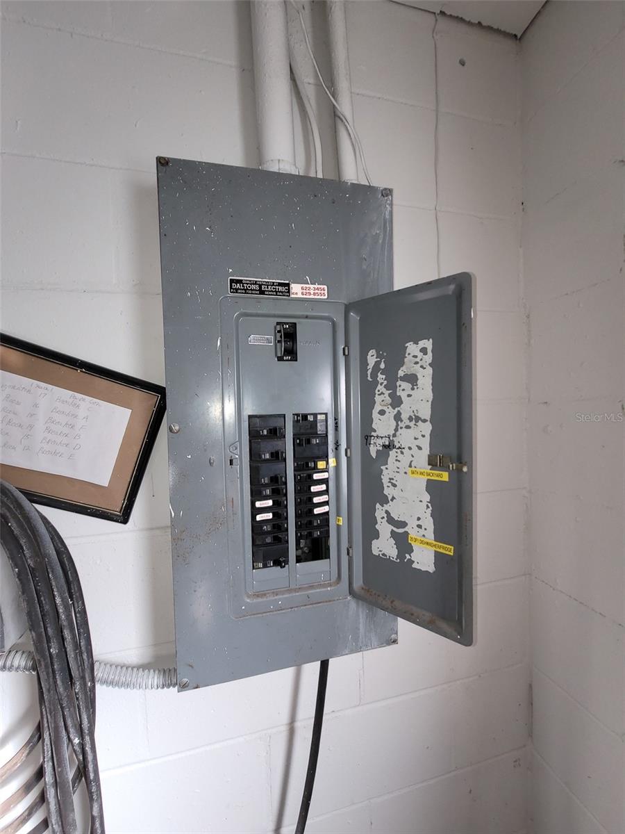 OCALA OAKS UN 01 - Residential