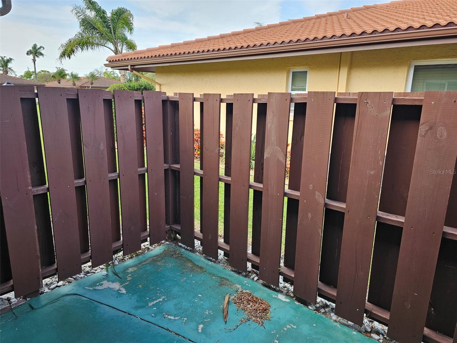 CAMBRIDGE VILLAGE - Residential Lease