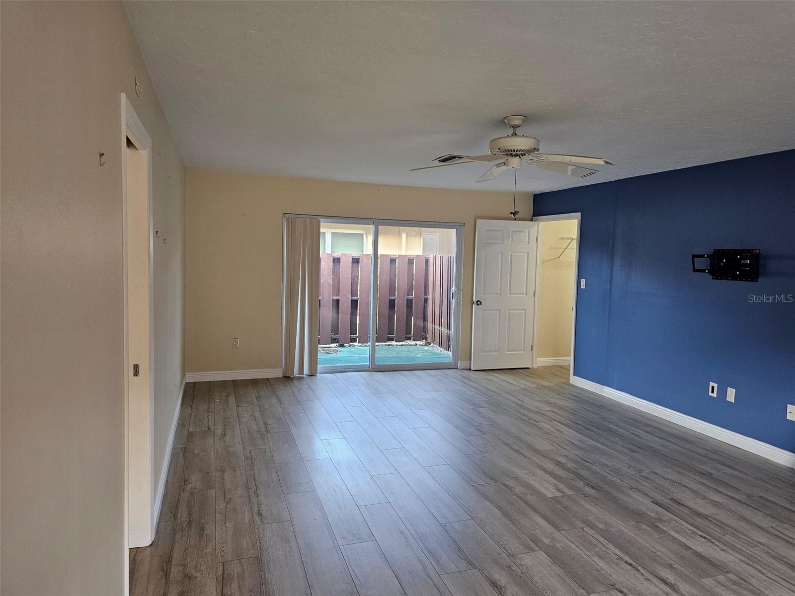 CAMBRIDGE VILLAGE - Residential Lease