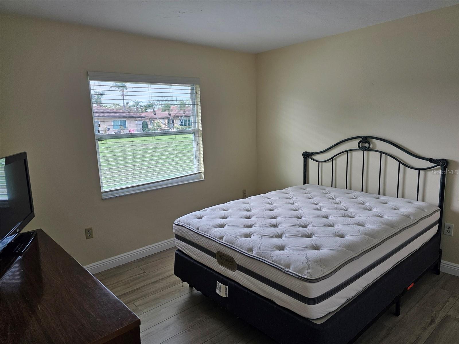 CAMBRIDGE VILLAGE - Residential Lease