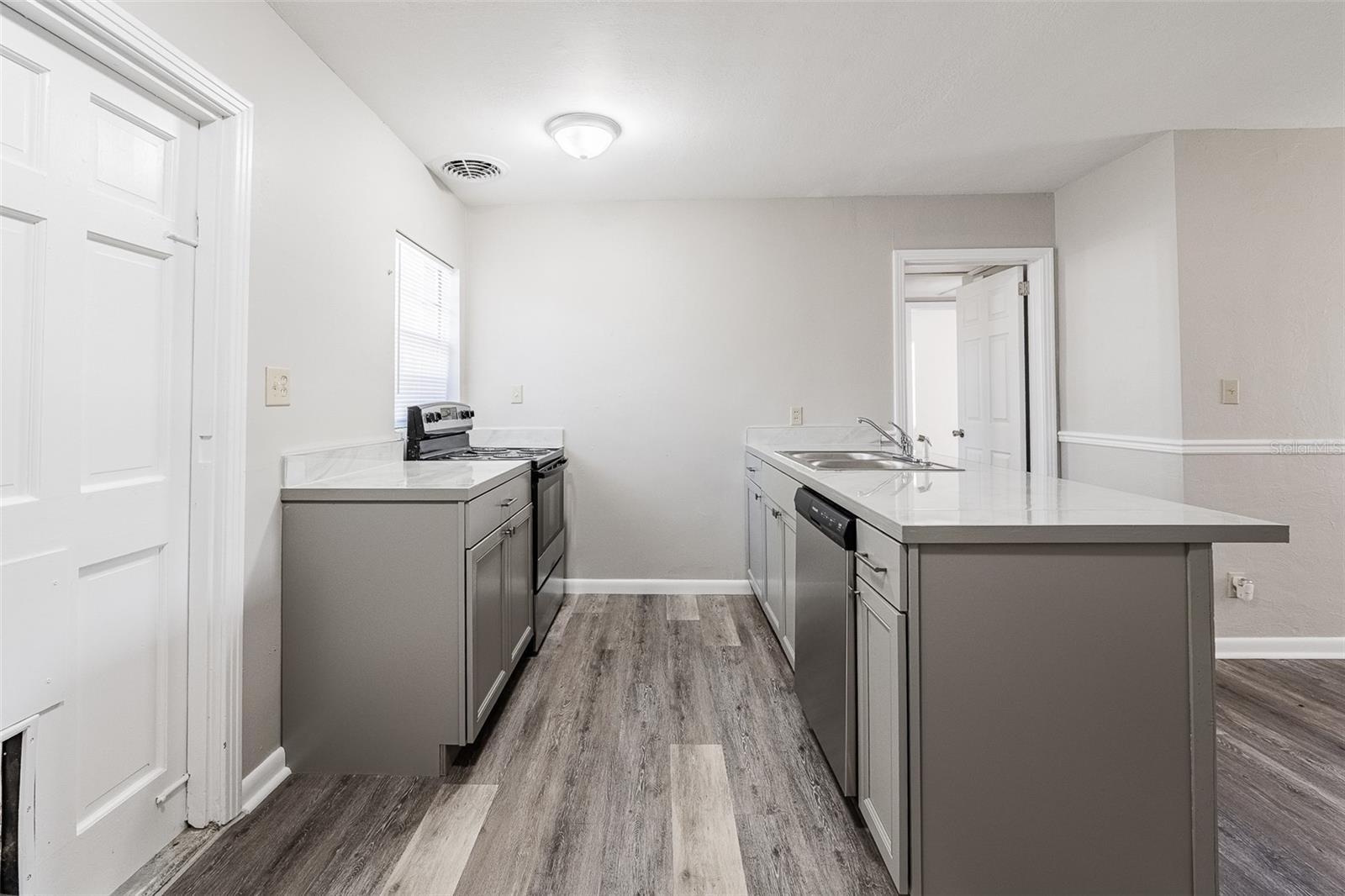 HIGHLAND HILLS - Residential