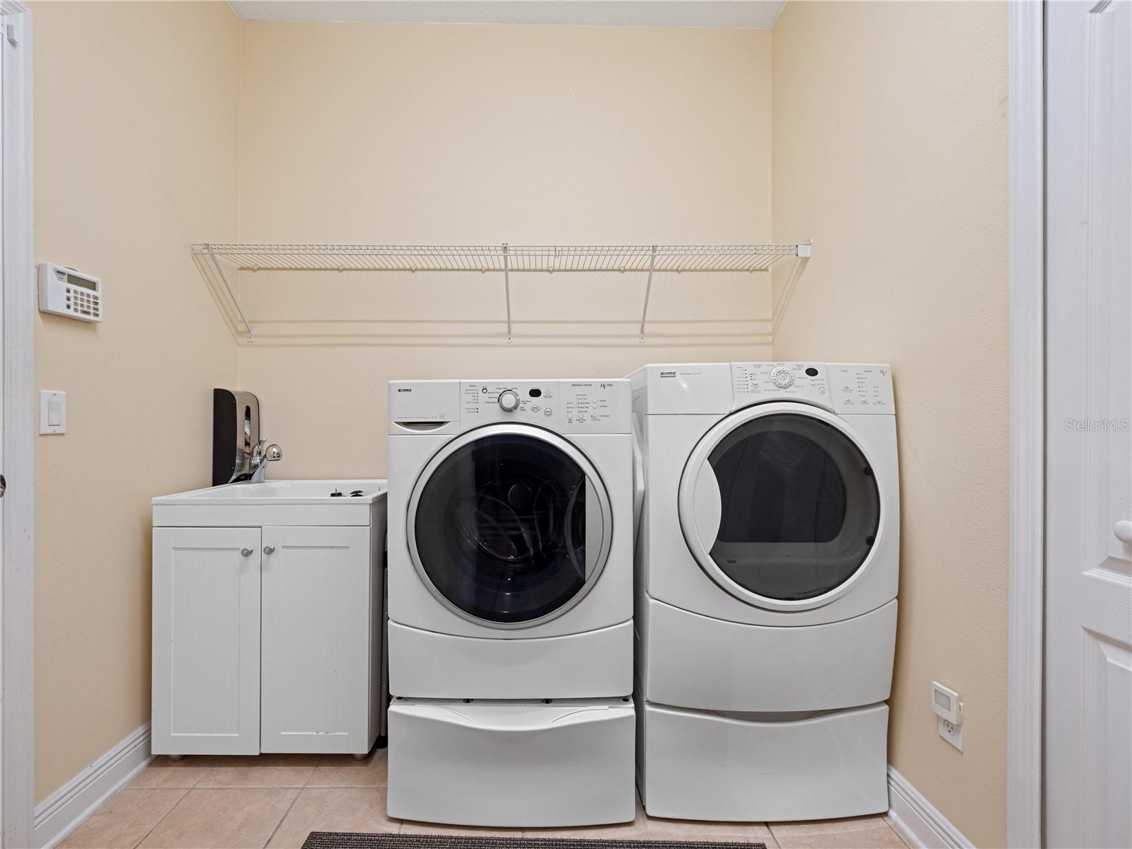 BRENTWOOD CLUB - Residential