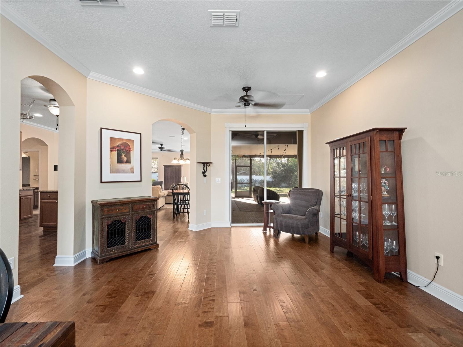 BRENTWOOD CLUB - Residential