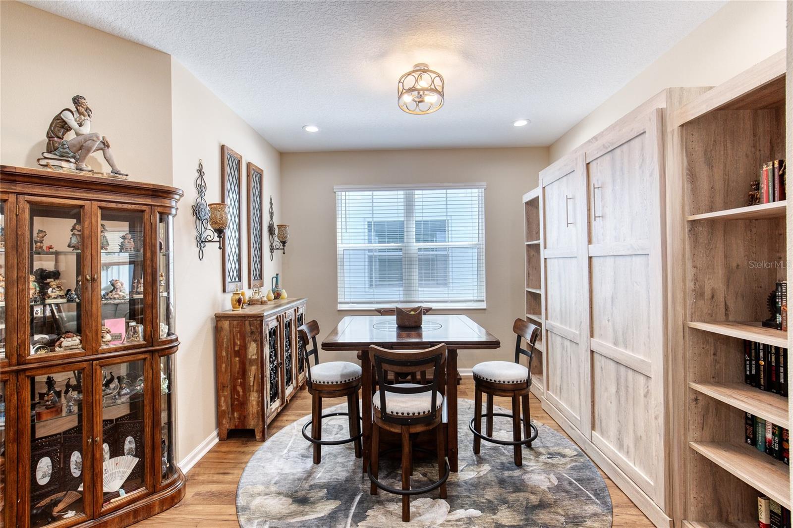 LATITUDE/DAYTONA BEACH CLOAR - Residential