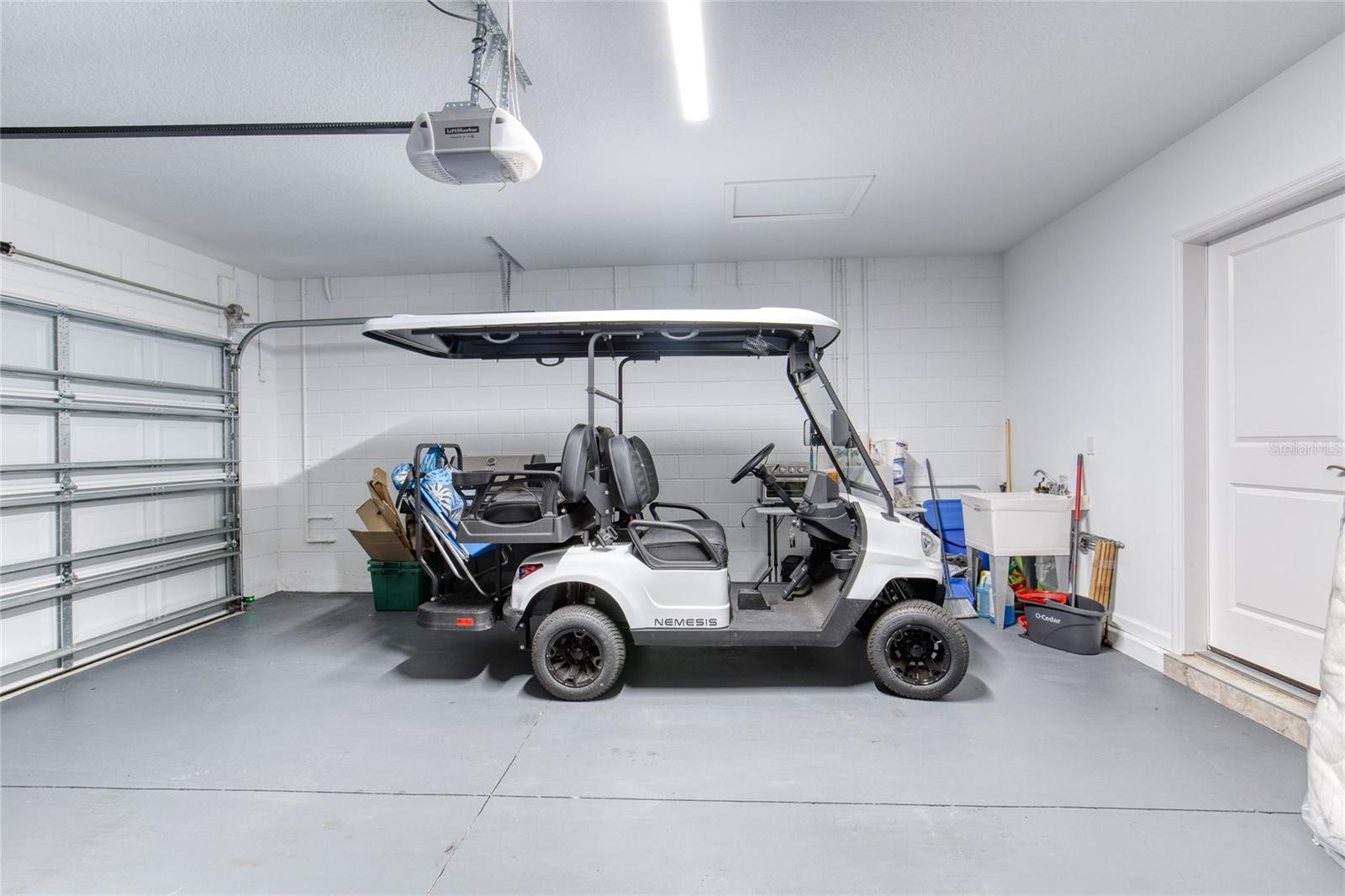 LATITUDE/DAYTONA BEACH CLOAR - Residential