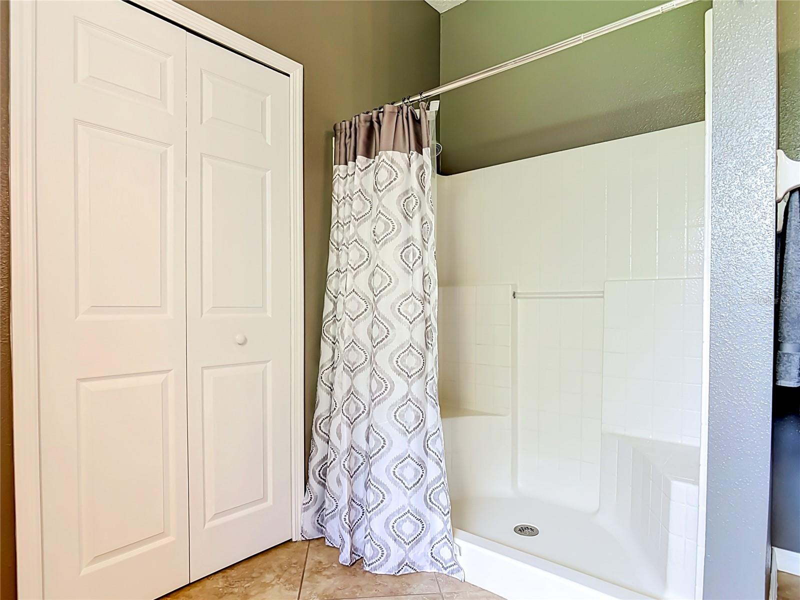 DELTONA LAKES UNIT 31 - Residential