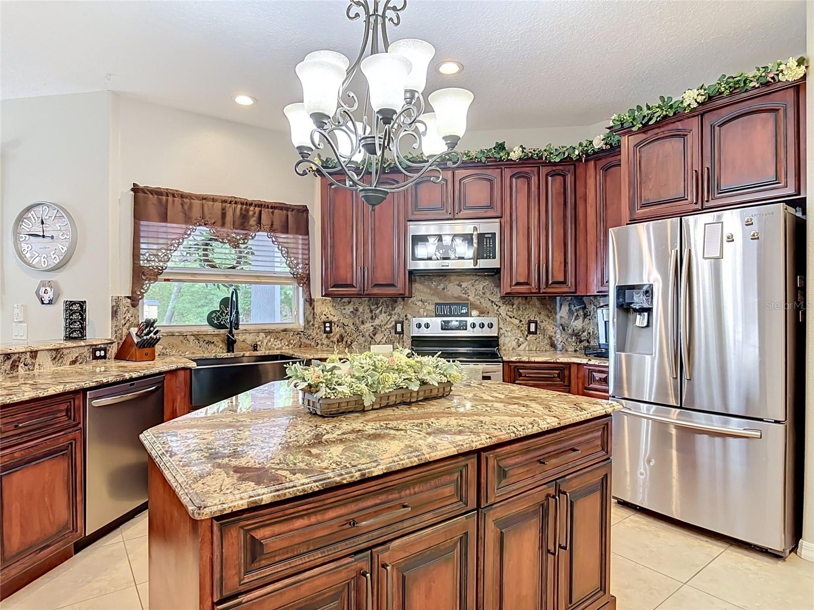DELTONA LAKES UNIT 31 - Residential