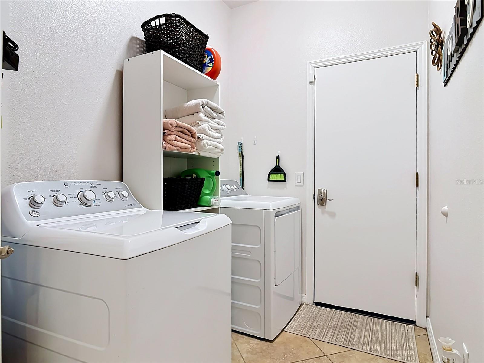 DELTONA LAKES UNIT 31 - Residential