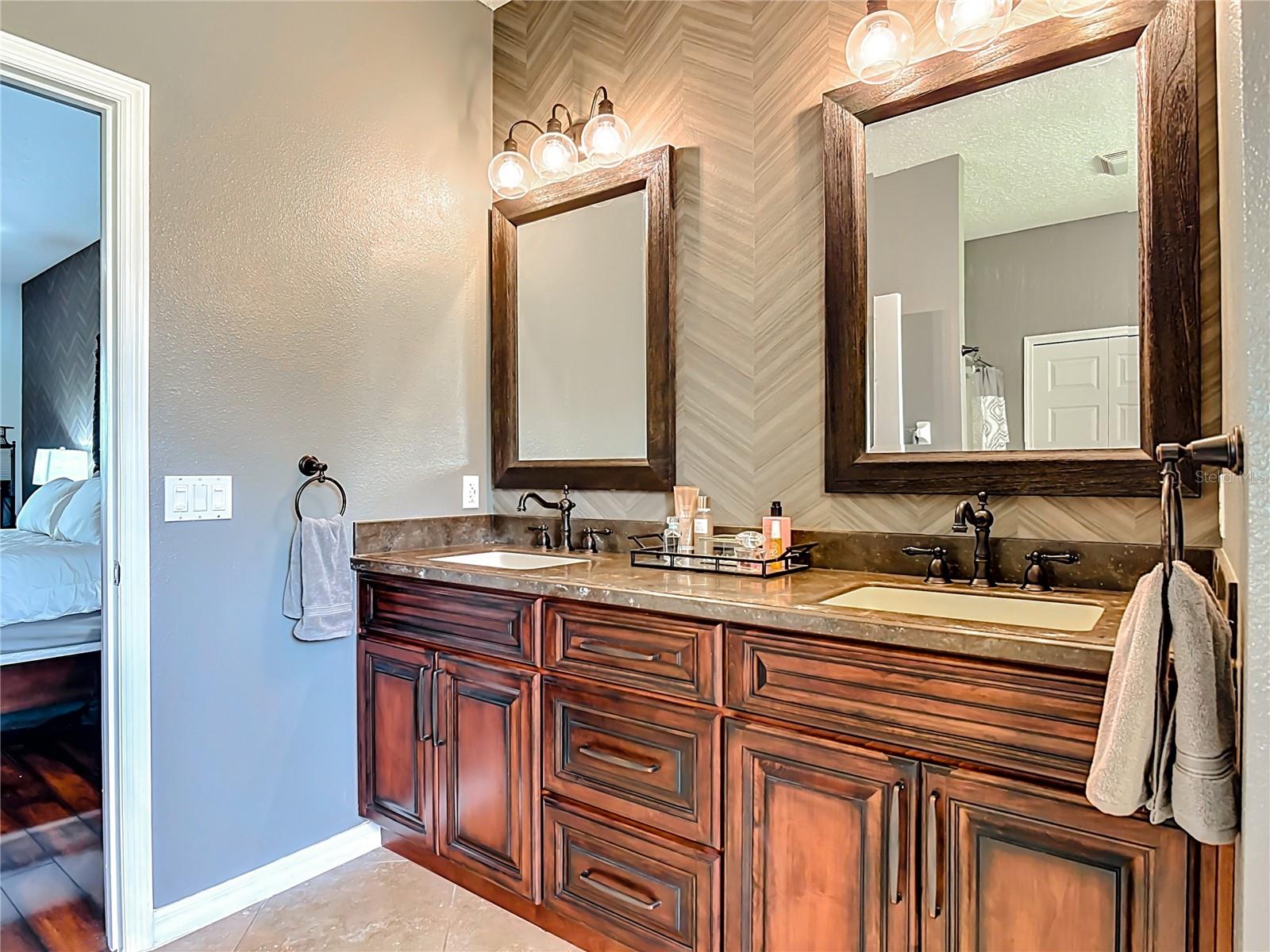 DELTONA LAKES UNIT 31 - Residential