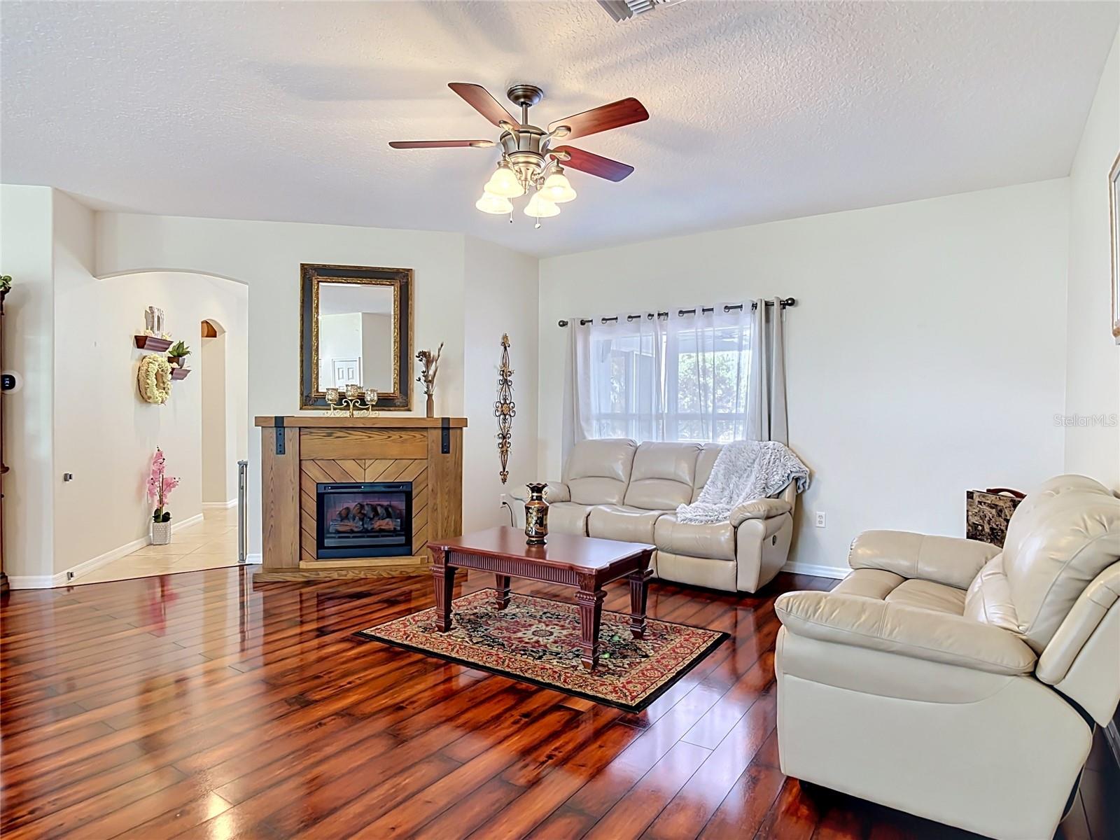 DELTONA LAKES UNIT 31 - Residential