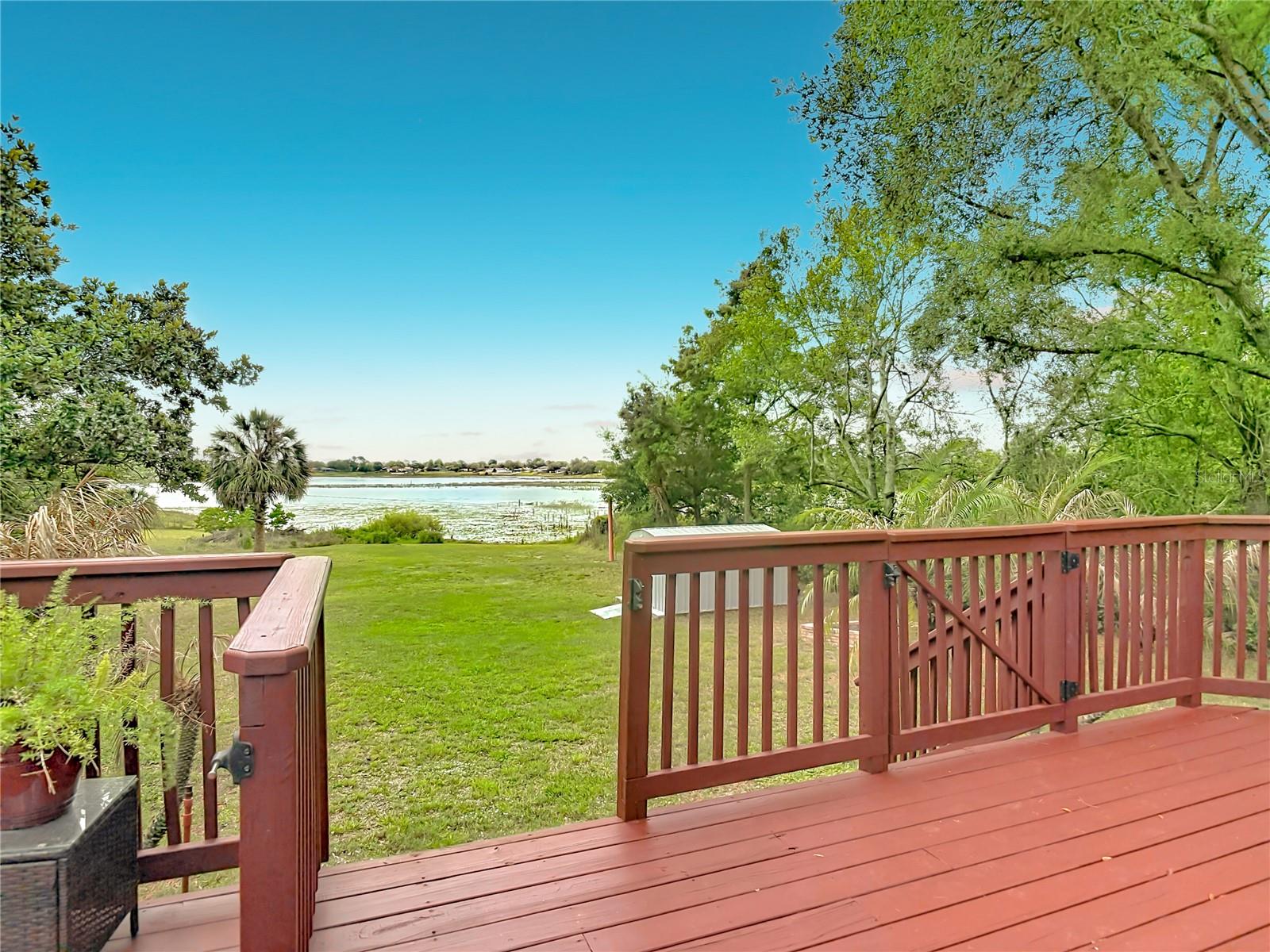 DELTONA LAKES UNIT 31 - Residential