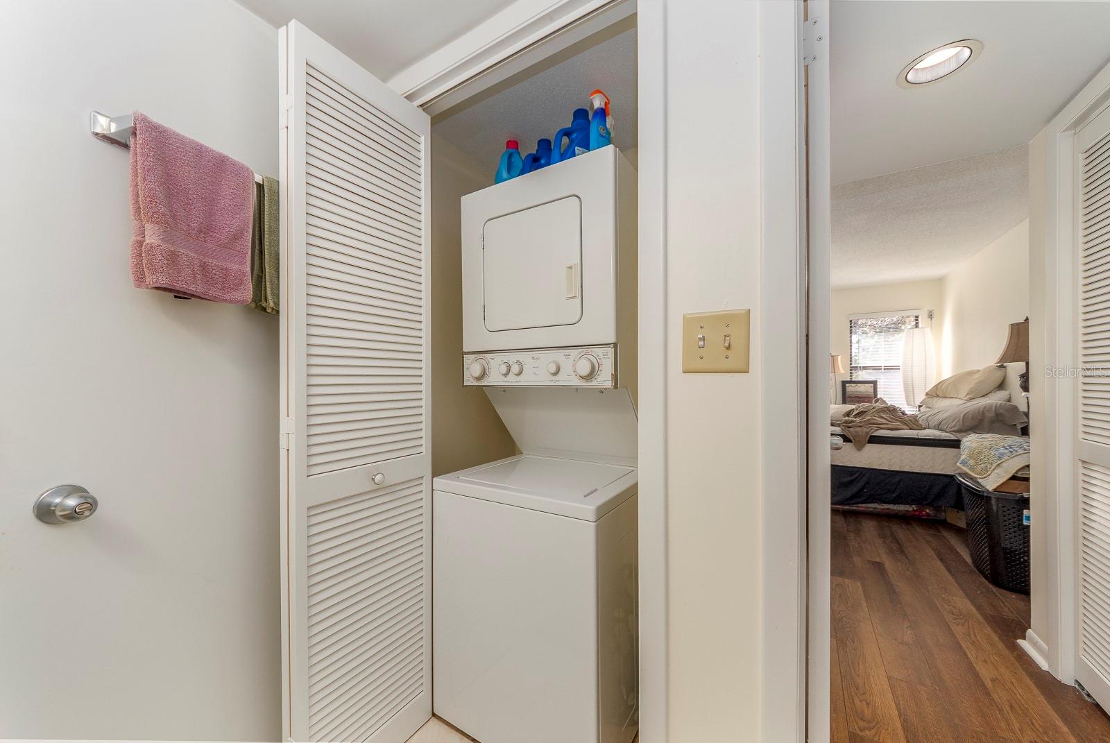 IMPERIAL PINES CONDO - Residential Lease