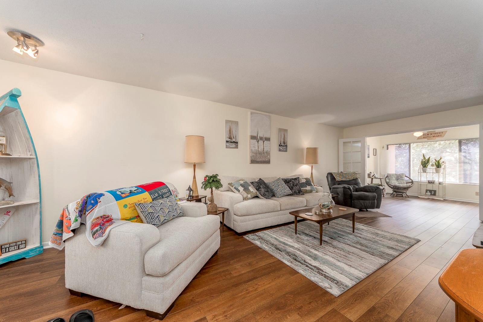 IMPERIAL PINES CONDO - Residential Lease