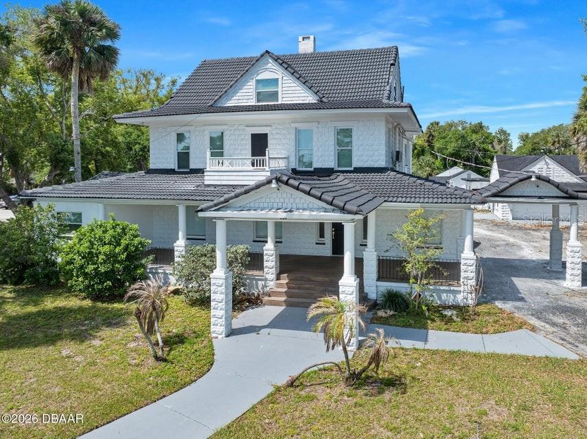 HIGBEES DAYTONA - Commercial Sale