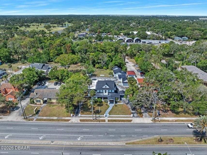 HIGBEES DAYTONA - Commercial Sale