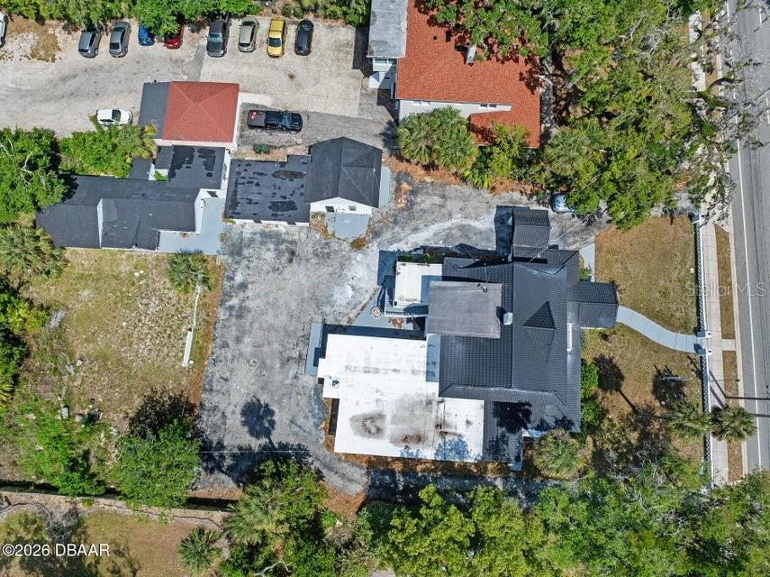 HIGBEES DAYTONA - Commercial Sale