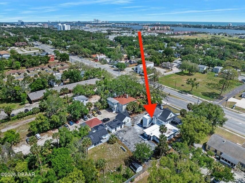 HIGBEES DAYTONA - Commercial Sale