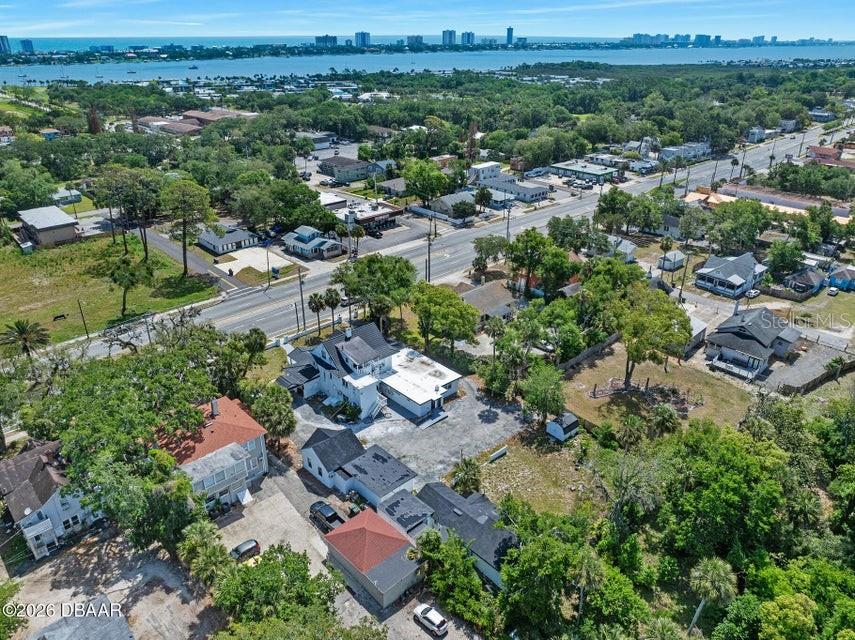 HIGBEES DAYTONA - Commercial Sale