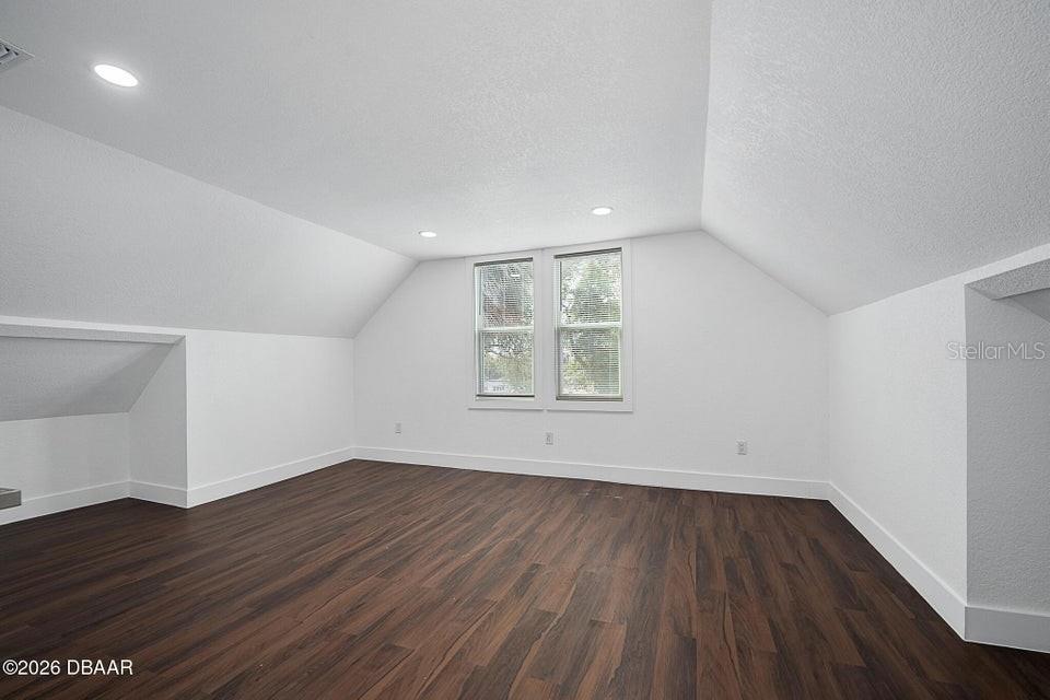 HIGBEES DAYTONA - Commercial Sale