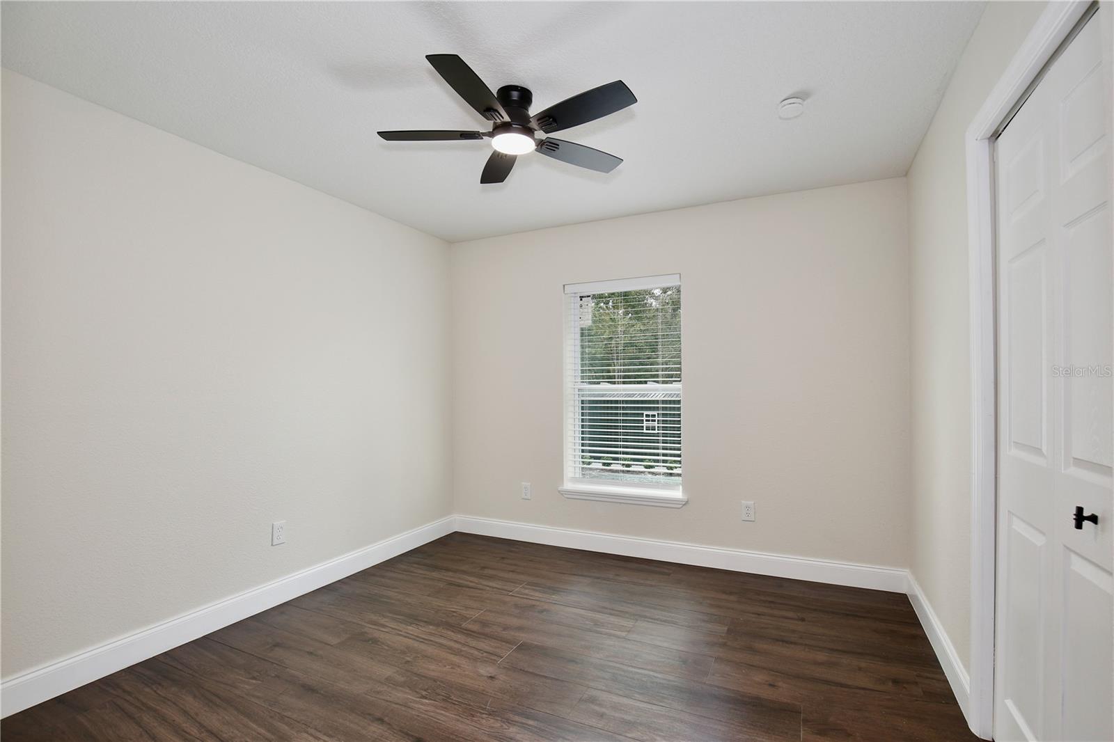 LAKE HARNEY ESTATES 5 ACRE DEV 256 PARCELS - Residential