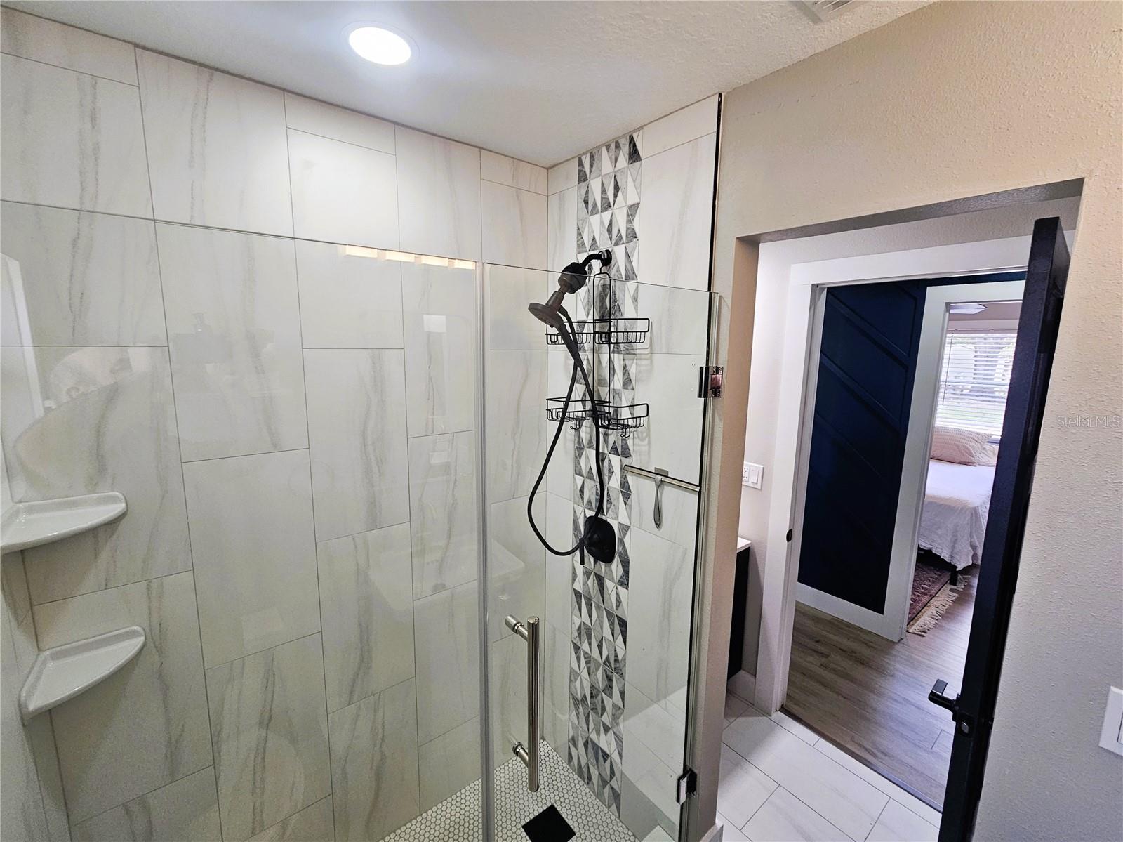 ELIZABETH COURT - Residential Lease