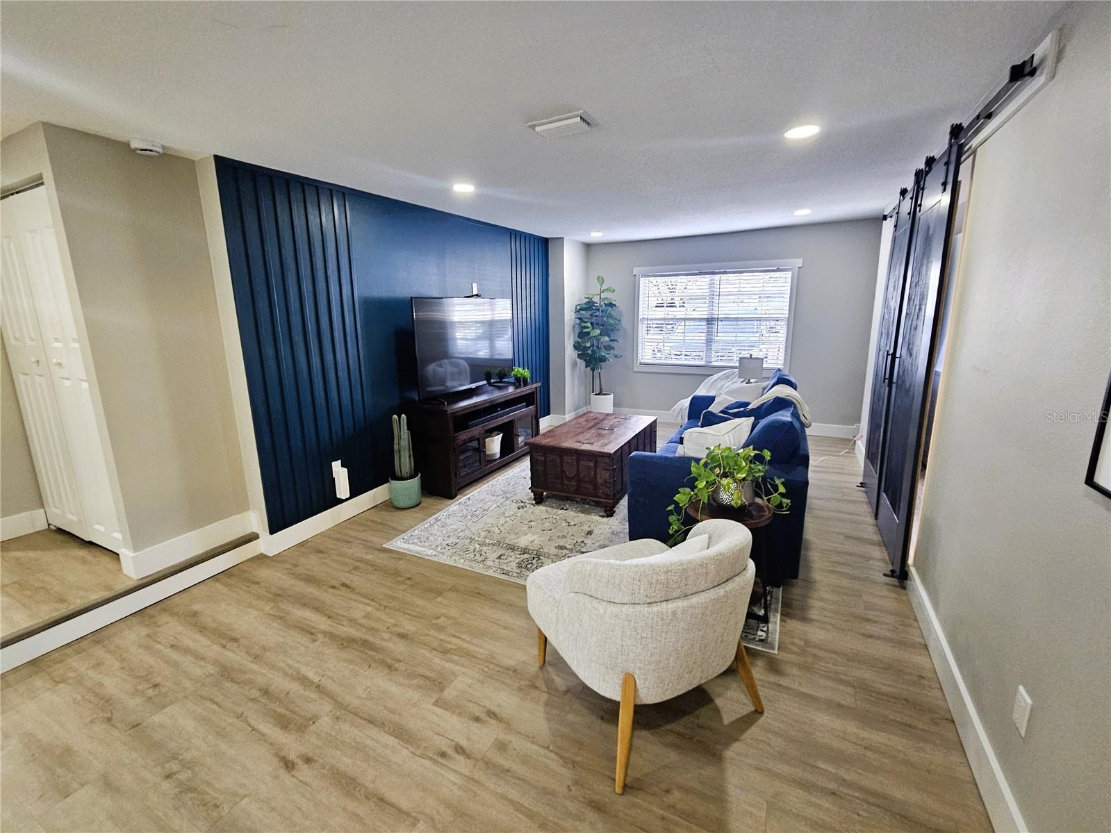 ELIZABETH COURT - Residential Lease