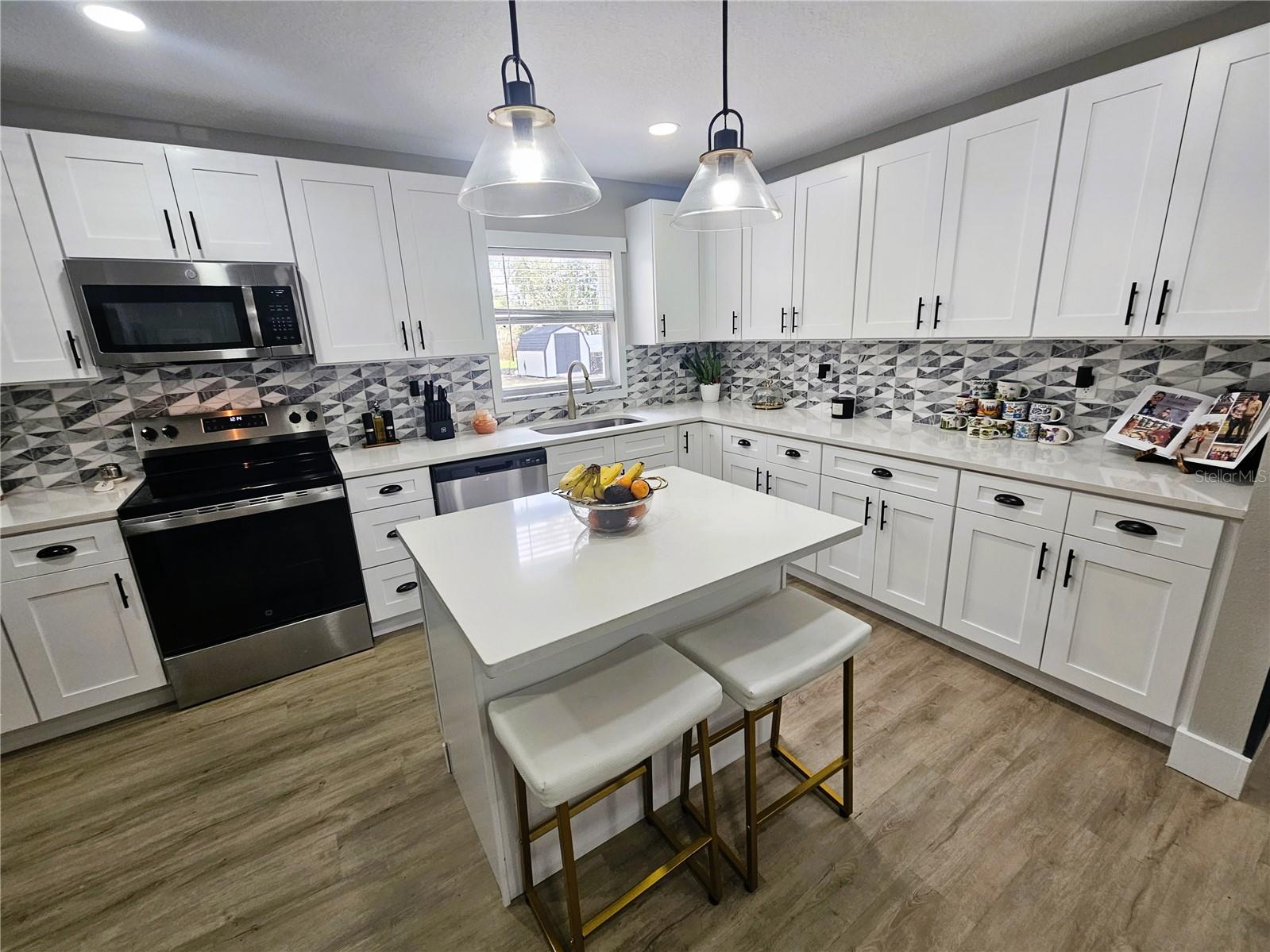 ELIZABETH COURT - Residential Lease