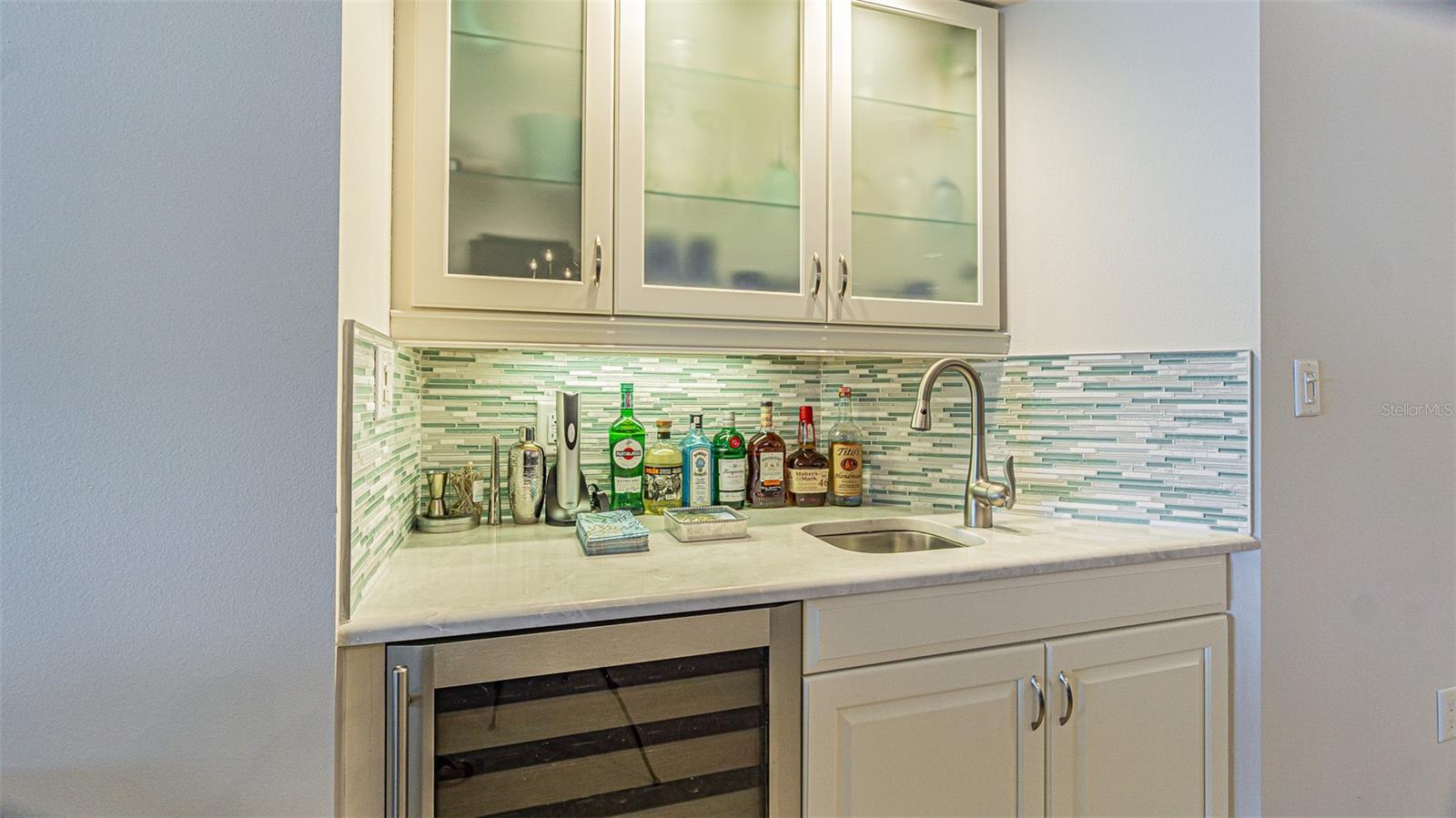 BELLA ROSA CONDOMINIUMS - Residential